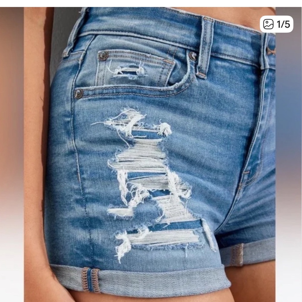American Eagle Outfitters Light Wash Ripped Jean Shorts